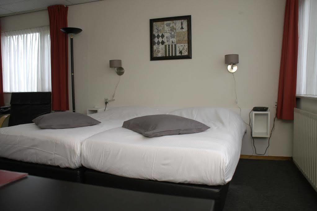 טרנוזן Hotel Triniteit מראה חיצוני תמונה